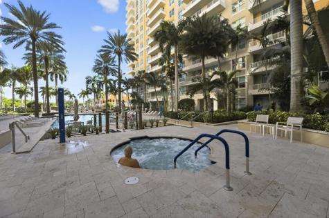 700 E Boynton Beach Boulevard Boynton Beach FL 33435