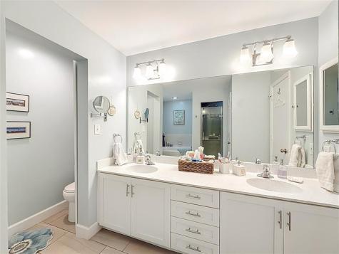 5040 Harmony Circle Vero Beach FL 32967