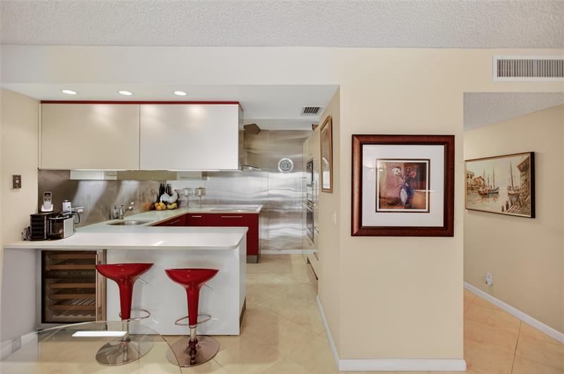 9001 Jacaranda Lane Plantation FL 33324