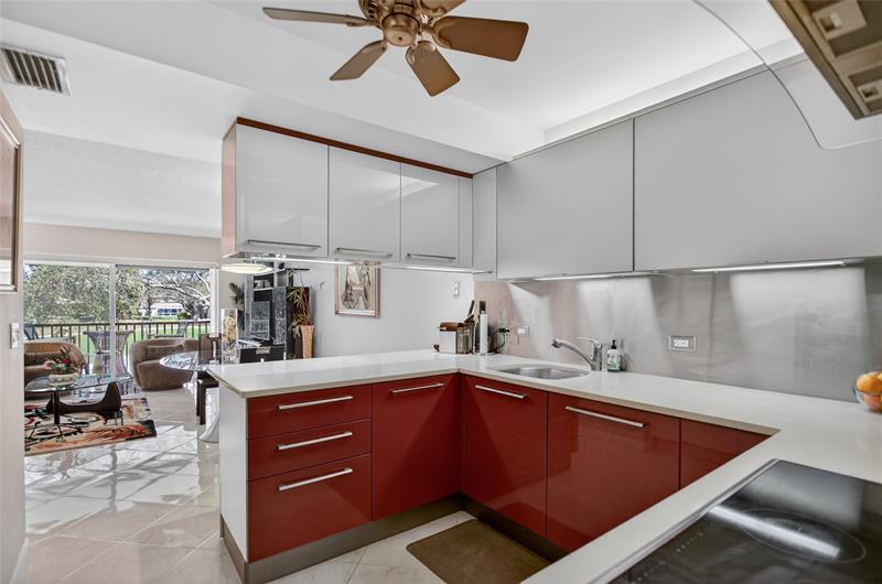 9001 Jacaranda Lane Plantation FL 33324