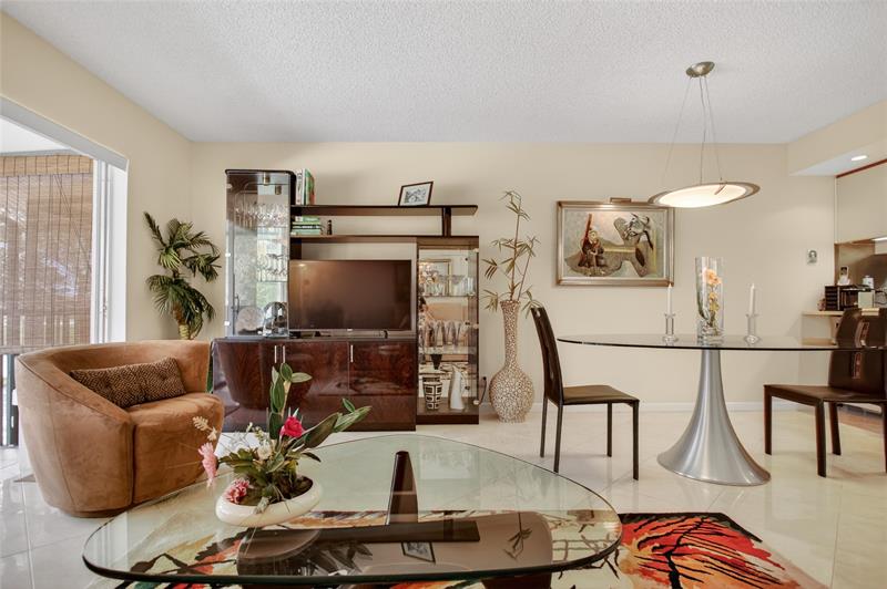 9001 Jacaranda Lane Plantation FL 33324