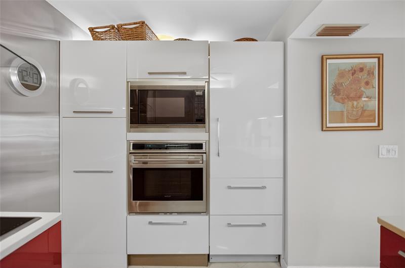 9001 Jacaranda Lane Plantation FL 33324