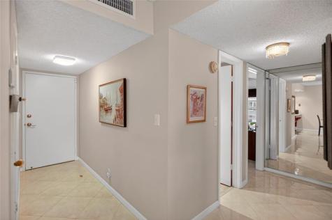 9001 Jacaranda Lane Plantation FL 33324