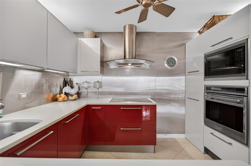 9001 Jacaranda Lane Plantation FL 33324