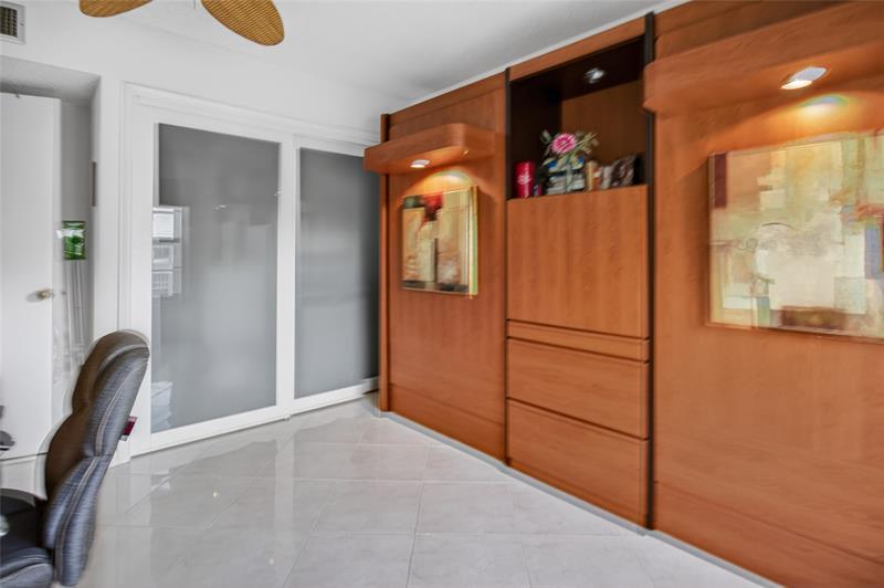 9001 Jacaranda Lane Plantation FL 33324