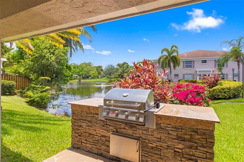 9001 Jacaranda Lane Plantation FL 33324