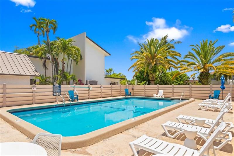 9001 Jacaranda Lane Plantation FL 33324