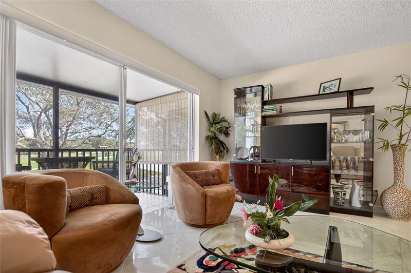 9001 Jacaranda Lane Plantation FL 33324