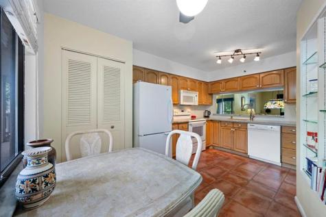 2206 S Cypress Bend Drive Pompano Beach FL 33069