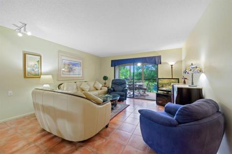 2206 S Cypress Bend Drive Pompano Beach FL 33069
