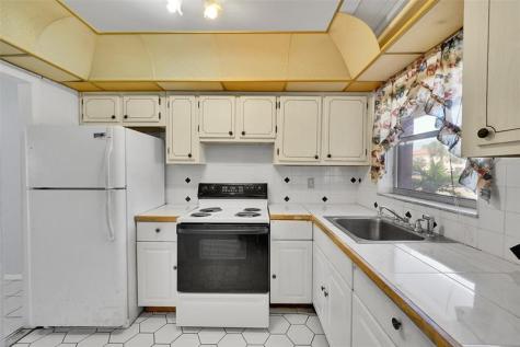 2901 Sunrise Lakes Drive Fort Lauderdale FL 33322