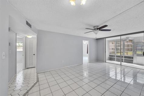2901 Sunrise Lakes Drive Fort Lauderdale FL 33322