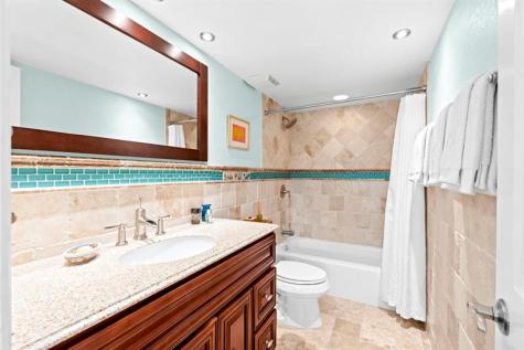 3000 E Sunrise Boulevard Fort Lauderdale FL 33304