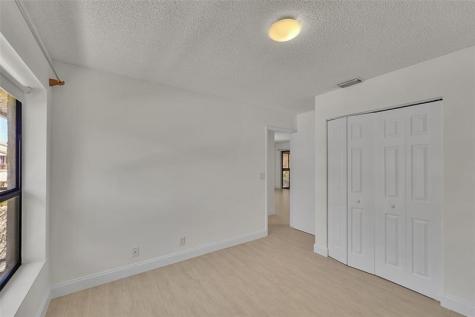 3529 NW 35 Coconut Creek FL 33066