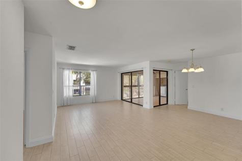 3529 NW 35 Coconut Creek FL 33066