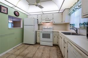 8590 Sunrise Lakes Boulevard Sunrise FL 33322