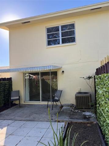 3007 NW 68th Street Fort Lauderdale FL 33309