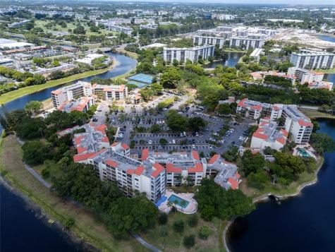 2314 S Cypress Bend Drive Pompano Beach FL 33069