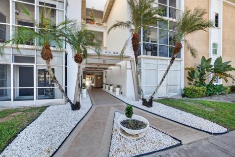 3040 NE 16th Avenue Oakland Park FL 33334