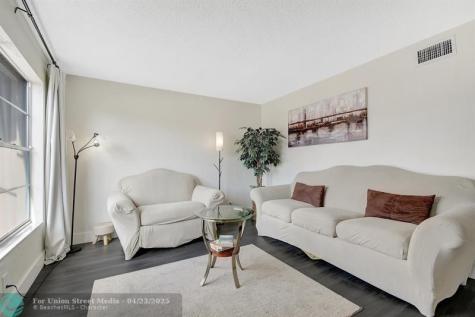 3708 SW 59th Terrace Davie FL 33314