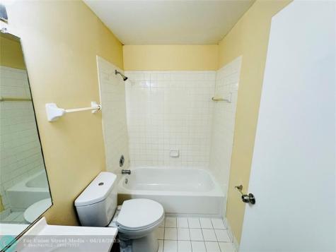 3449 NW 44th Street Lauderdale Lakes FL 33309