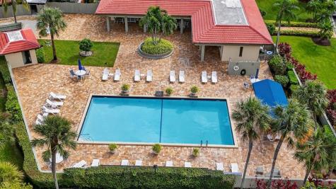 21219 Lago Circle Boca Raton FL 33433