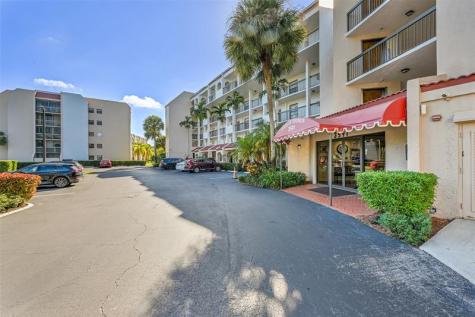 3591 Environ Boulevard Lauderhill FL 33319