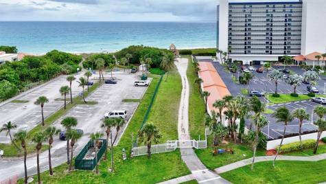 200 N El Mar Drive Jensen Beach FL 34957