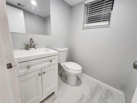 485 N Pine Island Road Fort Lauderdale FL 33324