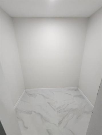 485 N Pine Island Road Fort Lauderdale FL 33324