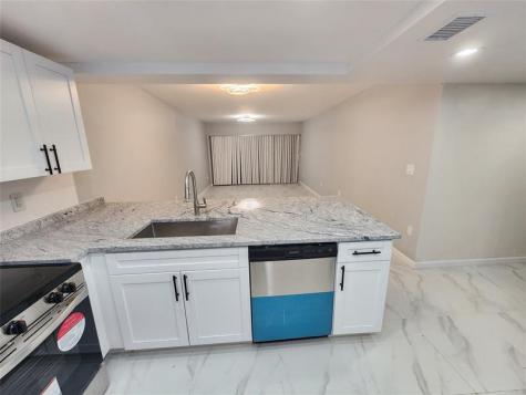 485 N Pine Island Road Fort Lauderdale FL 33324