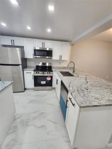 485 N Pine Island Road Fort Lauderdale FL 33324