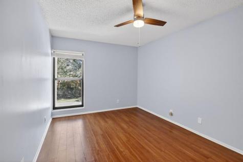 1261 NW 99th Terrace Pembroke Pines FL 33024