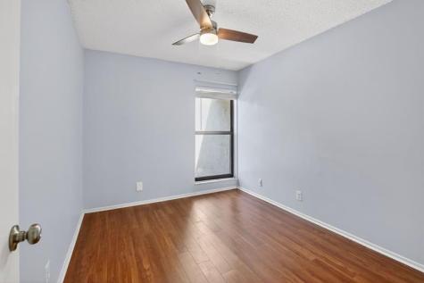 1261 NW 99th Terrace Pembroke Pines FL 33024