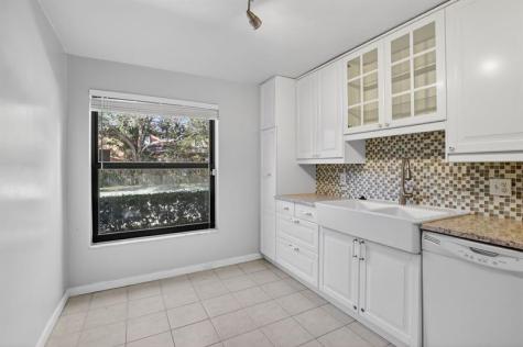 1261 NW 99th Terrace Pembroke Pines FL 33024