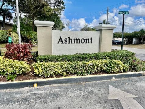 7426 Ashmont Circle Tamarac FL 33321