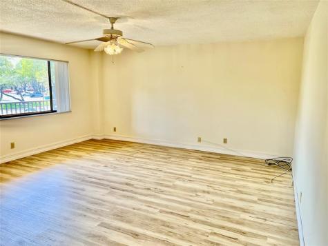 7426 Ashmont Circle Tamarac FL 33321