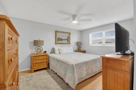 2601 NE 3rd Court Boynton Beach FL 33435