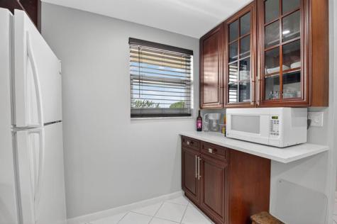 2601 NE 3rd Court Boynton Beach FL 33435