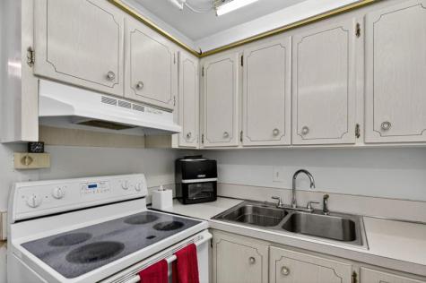 418 S Cypress Road Pompano Beach FL 33060