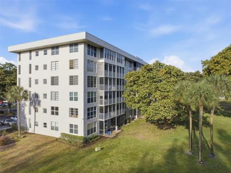 3000 S Course Drive Pompano Beach FL 33069