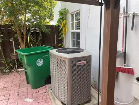 1775 SW 81st Way Fort Lauderdale FL 33324