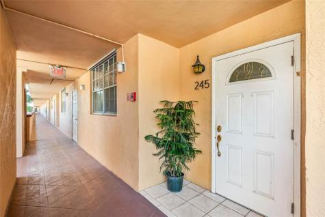 4500 N Federal Highway Lighthouse Point FL 33064