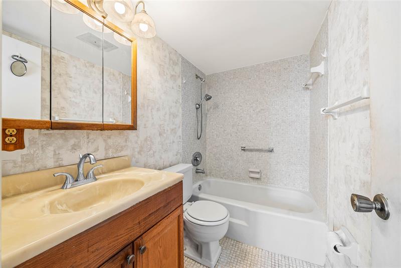 4500 N Federal Highway Lighthouse Point FL 33064