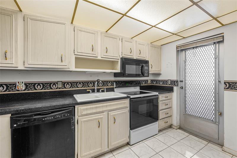 4500 N Federal Highway Lighthouse Point FL 33064