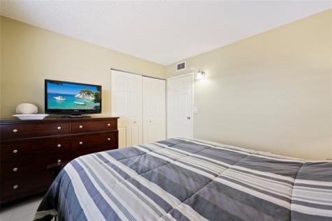 2901 NW 48th Avenue Lauderdale Lakes FL 33313