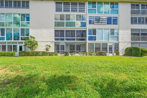 3101 Portofino Point Coconut Creek FL 33066