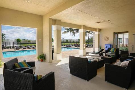 4222 E Dixie Highway Oakland Park FL 33334