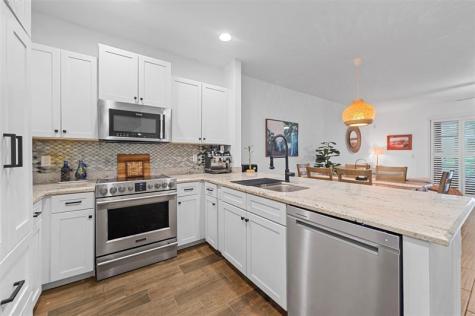 4222 E Dixie Highway Oakland Park FL 33334