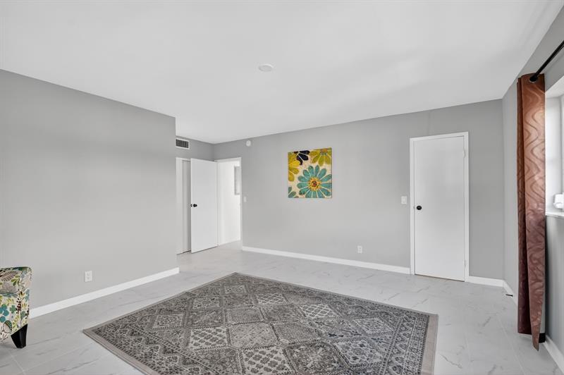 2300 NE 1st Lane Boynton Beach FL 33435